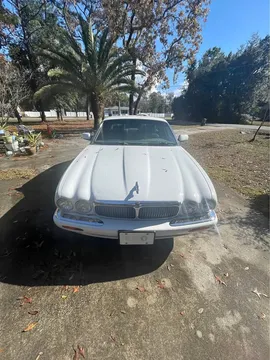 2000 Jaguar XJ Super V8