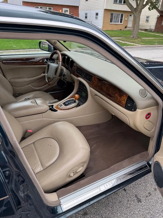 2000 Jaguar X308 XJ - Image 10 of 18