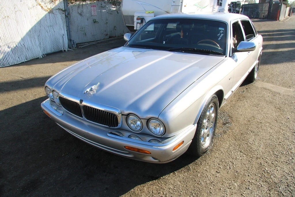 2000 Jaguar X308 XJ - Image 2 of 21