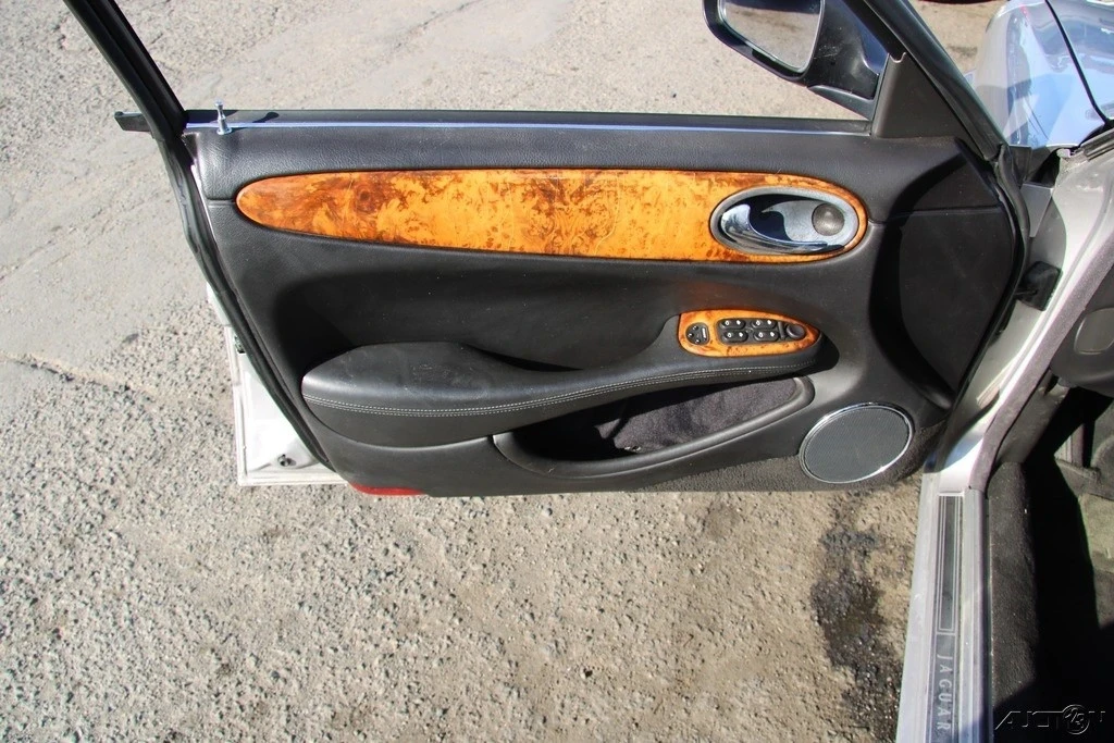 2000 Jaguar X308 XJ - Image 13 of 21