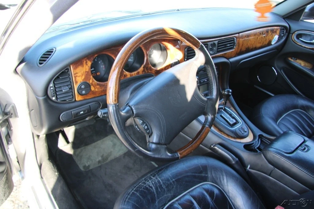 2000 Jaguar X308 XJ - Image 15 of 21