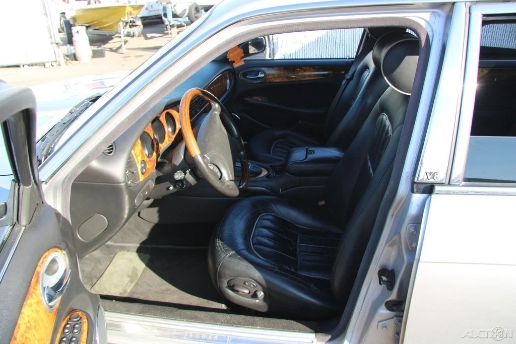 2000 Jaguar X308 XJ - Image 14 of 21