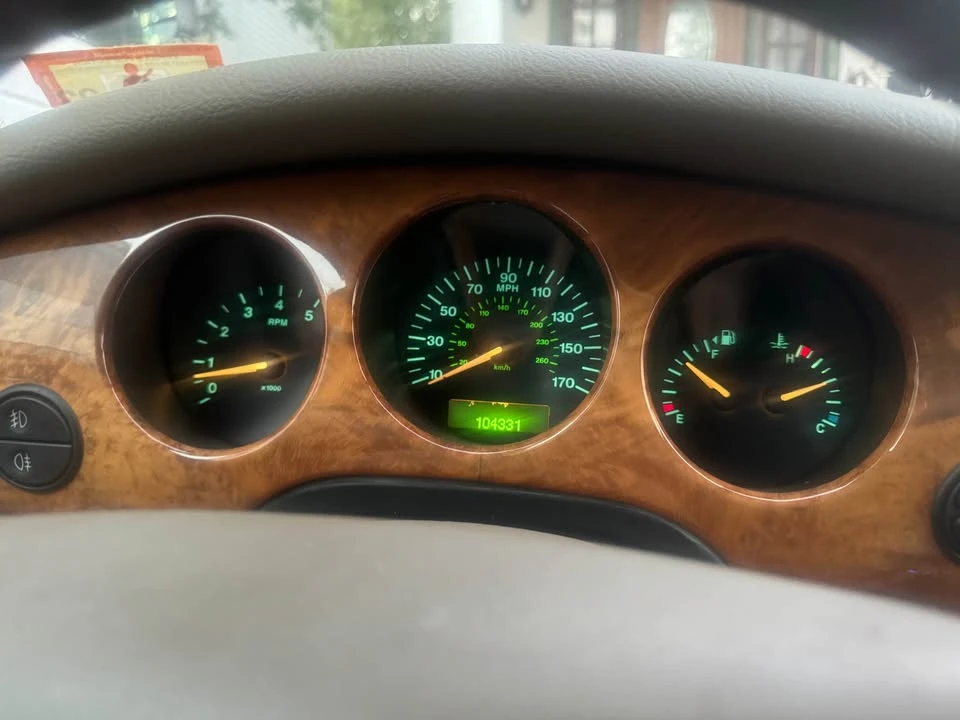 2000 Jaguar X308 XJ - Image 2 of 17