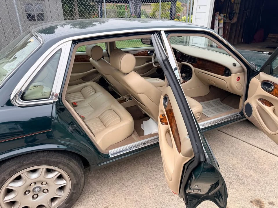 2000 Jaguar X308 XJ - Image 12 of 12