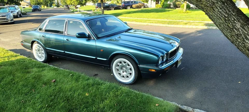 2000 Jaguar X308 XJ - Image 2 of 18