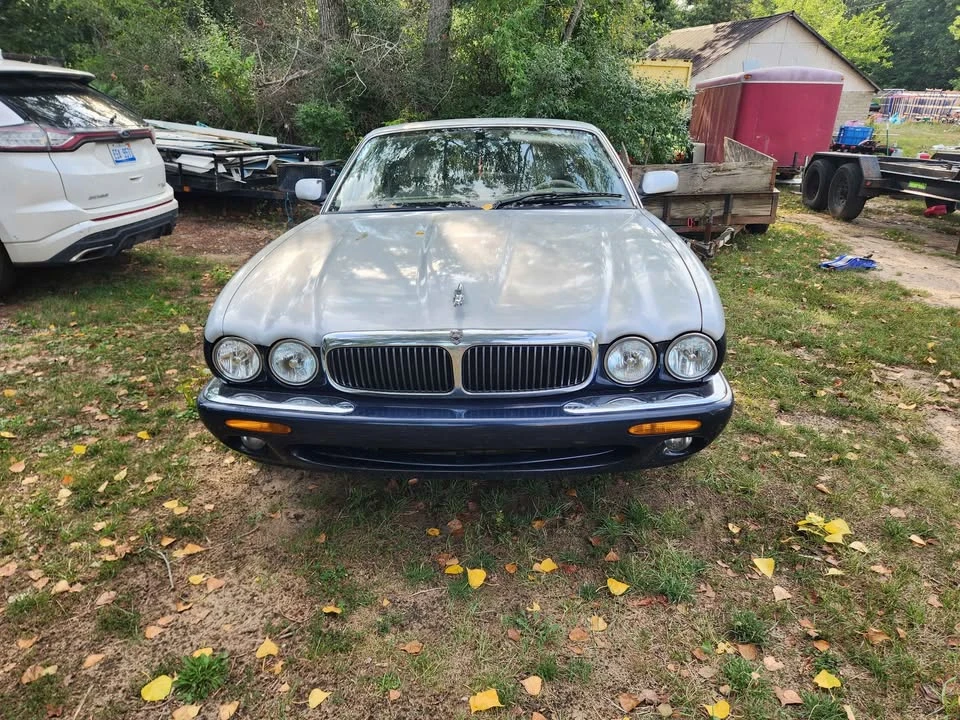 2000 Jaguar X308 XJ - Image 2 of 10