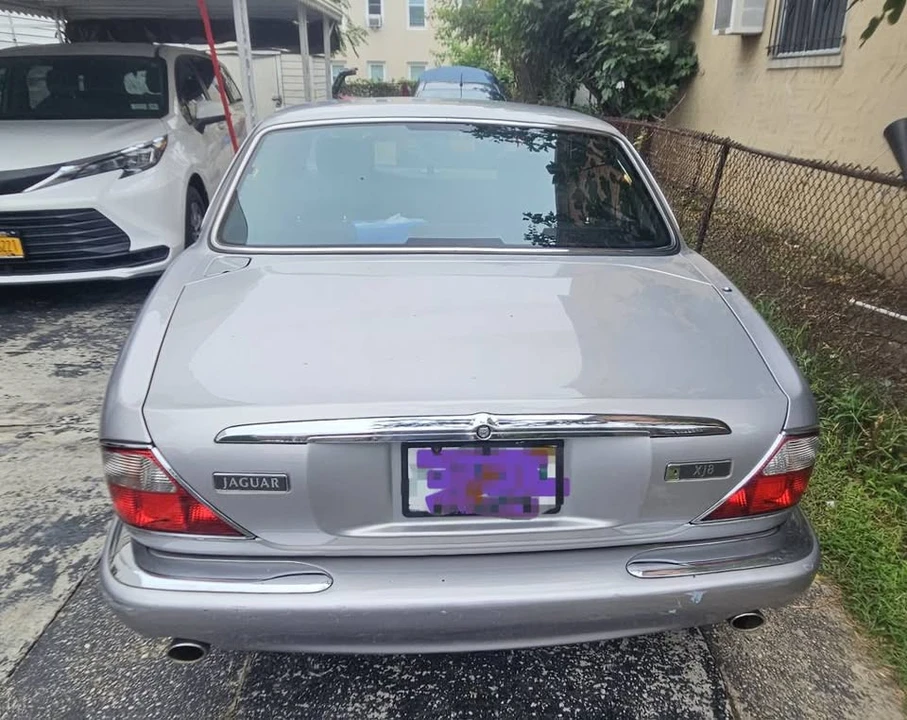 2000 Jaguar X308 XJ - Image 5 of 10