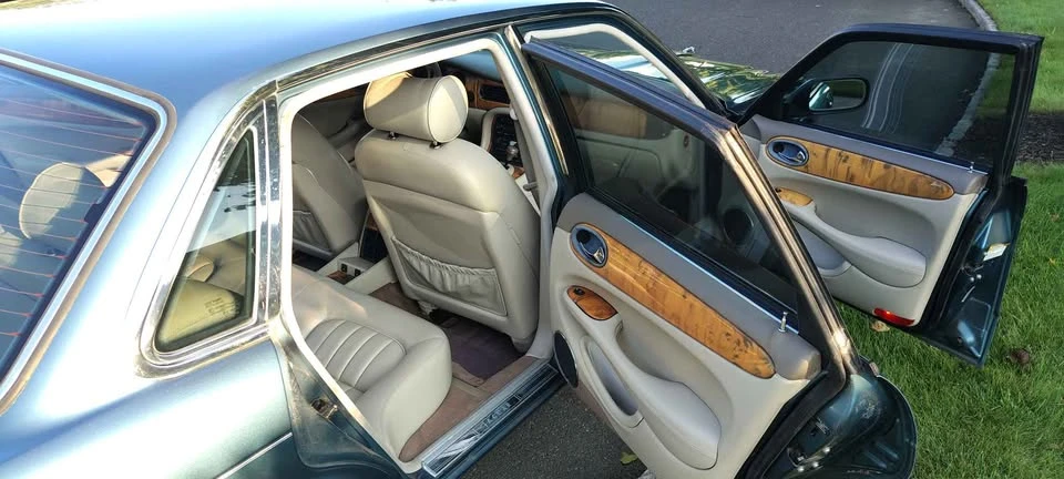 2000 Jaguar X308 XJ - Image 12 of 18