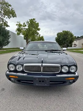 2000 Jaguar XJ XJ8 Sedan 4D