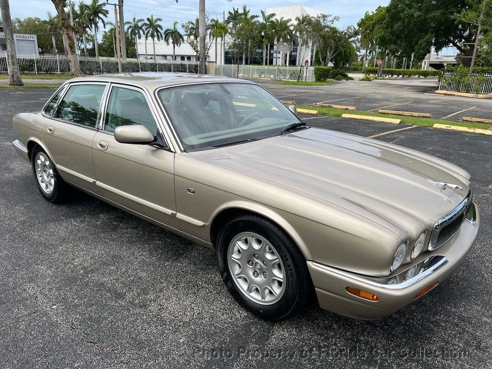 2000 Jaguar X308 XJ - Image 2 of 12