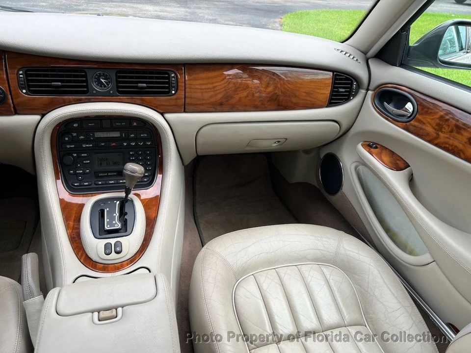 2000 Jaguar X308 XJ - Image 12 of 12