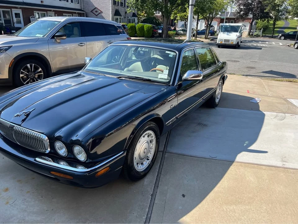 2000 Jaguar X308 XJ - Image 2 of 18
