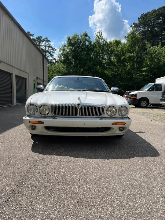 2000 Jaguar X308 XJ - Image 4 of 11