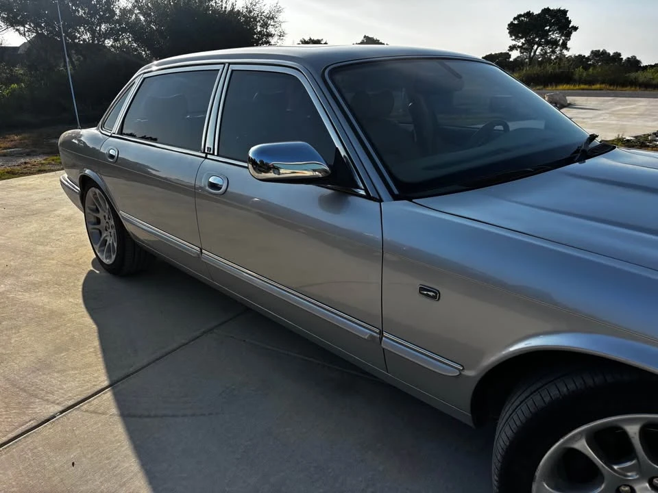 2000 Jaguar X308 XJ - Image 2 of 5