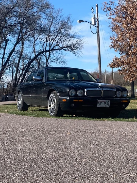 2000 Jaguar X308 XJR - Image 11 of 11