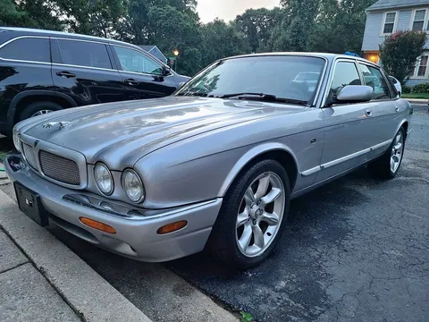 2000 Jaguar XJ XJL Supercharged Sedan 4D