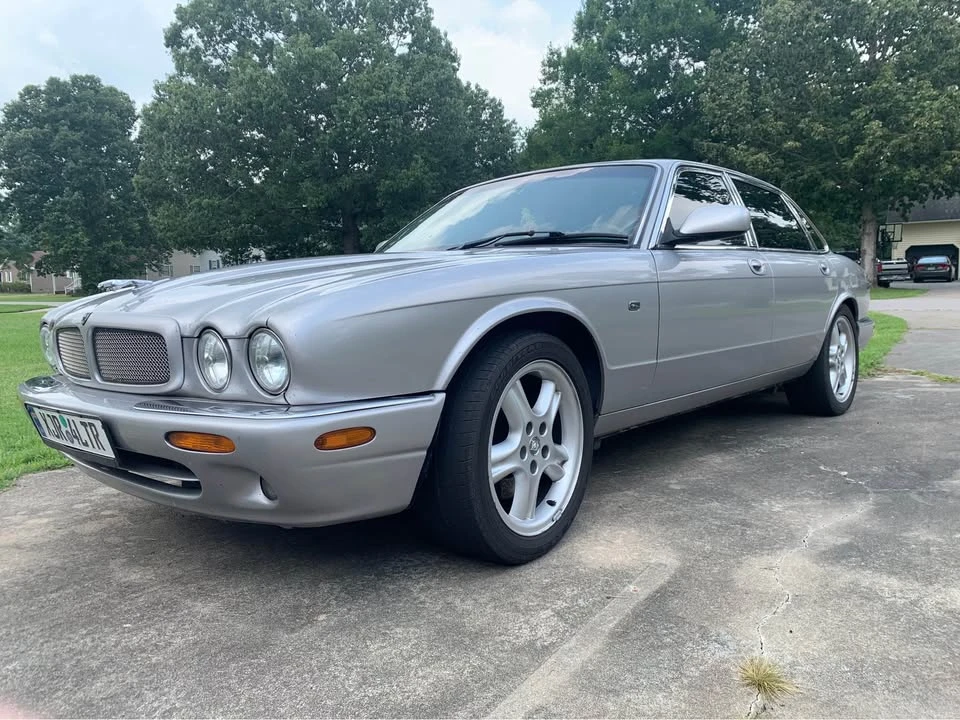 2000 Jaguar X308 XJR - Image 8 of 9