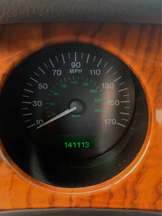 2000 Jaguar X308 XJR - Image 5 of 9