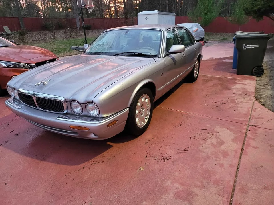 2000 Jaguar X308 XJ - Image 2 of 10