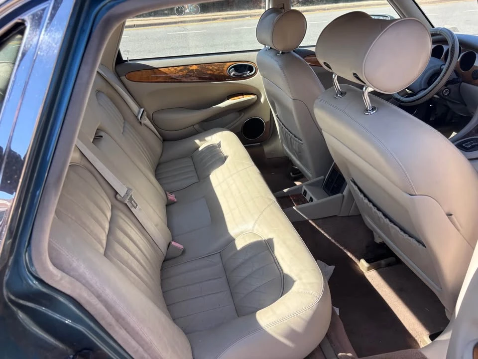 2000 Jaguar X308 XJ - Image 3 of 7
