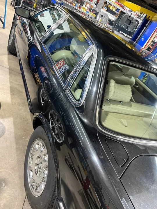 2000 Jaguar X308 XJ - Image 3 of 10