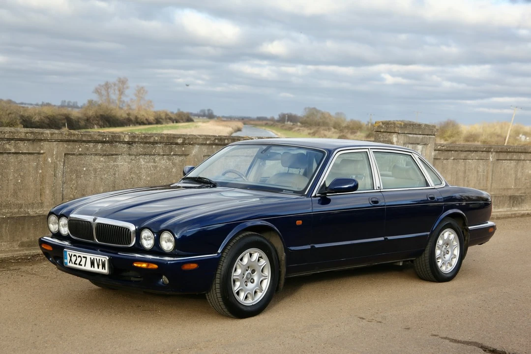 2000 Jaguar X308 XJ - Image 14 of 30
