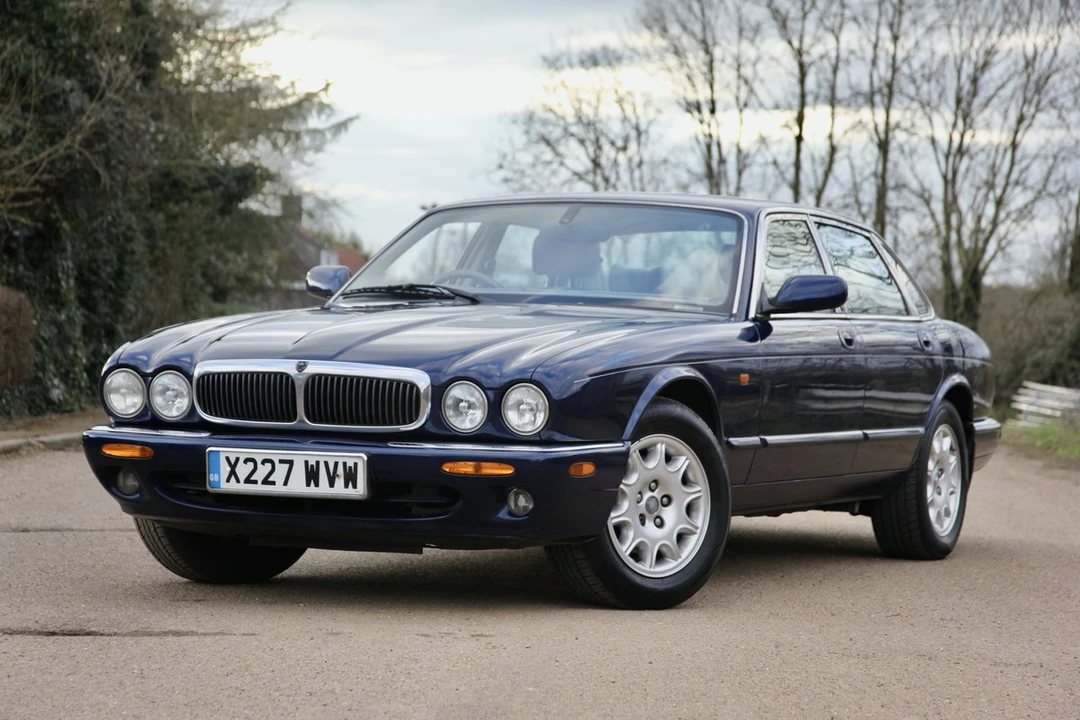 2000 Jaguar X308 XJ - Image 3 of 30