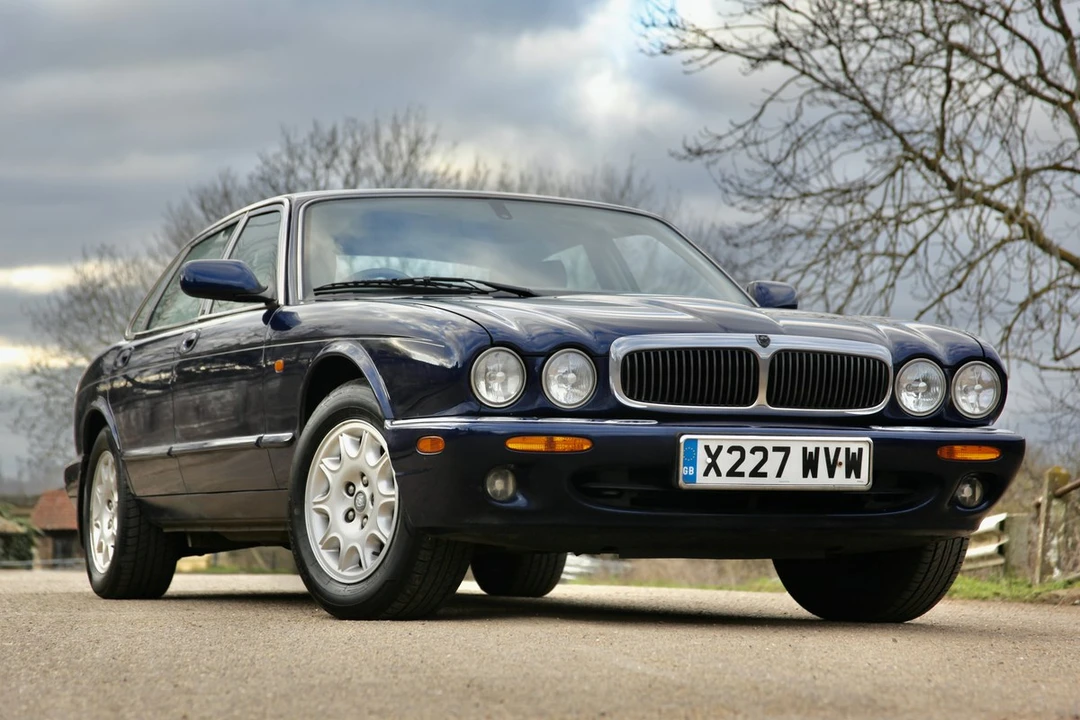 2000 Jaguar X308 XJ - Image 12 of 30
