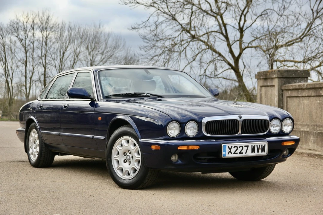 2000 Jaguar X308 XJ - Image 13 of 30
