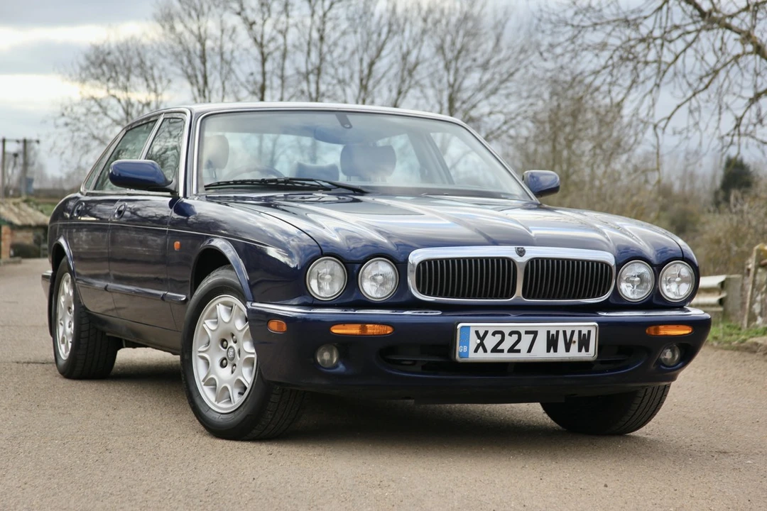2000 Jaguar X308 XJ - Image 11 of 30