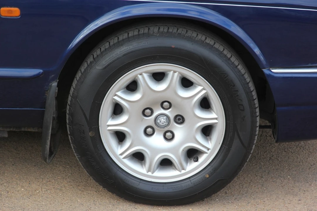 2000 Jaguar X308 XJ - Image 22 of 30