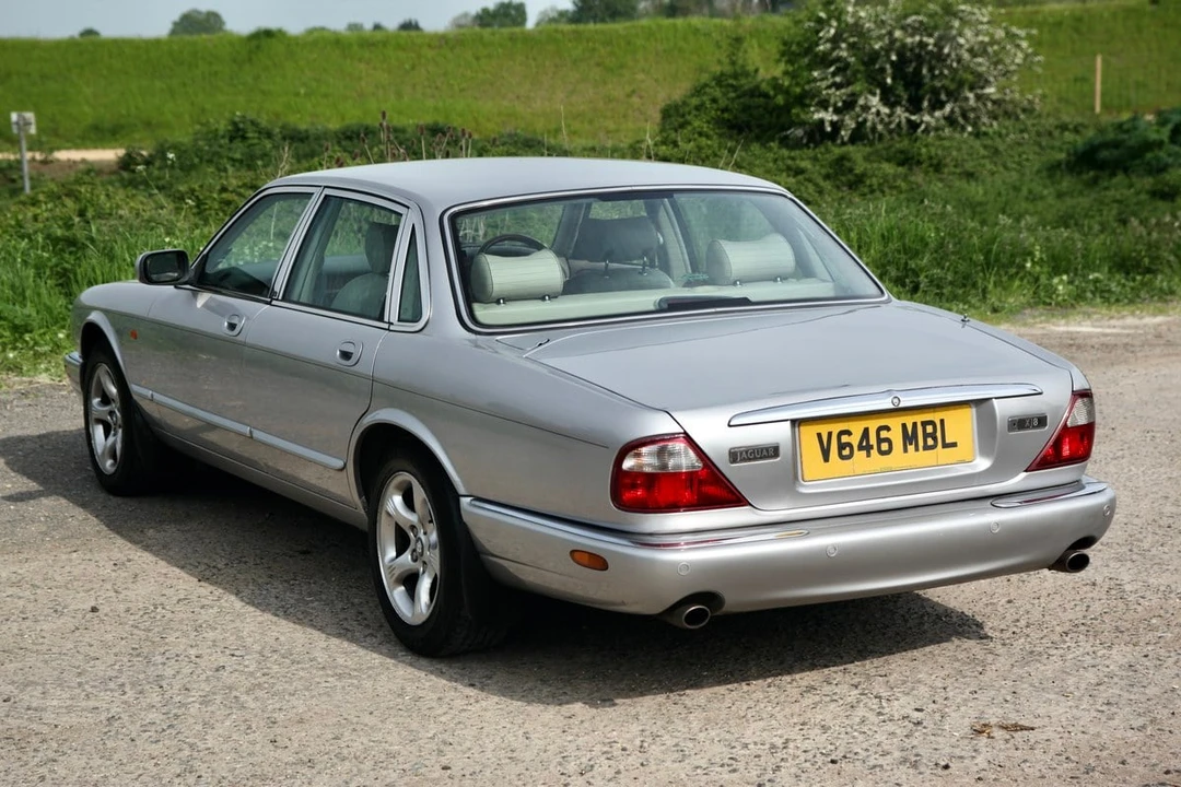 2000 Jaguar X308 XJ - Image 17 of 30