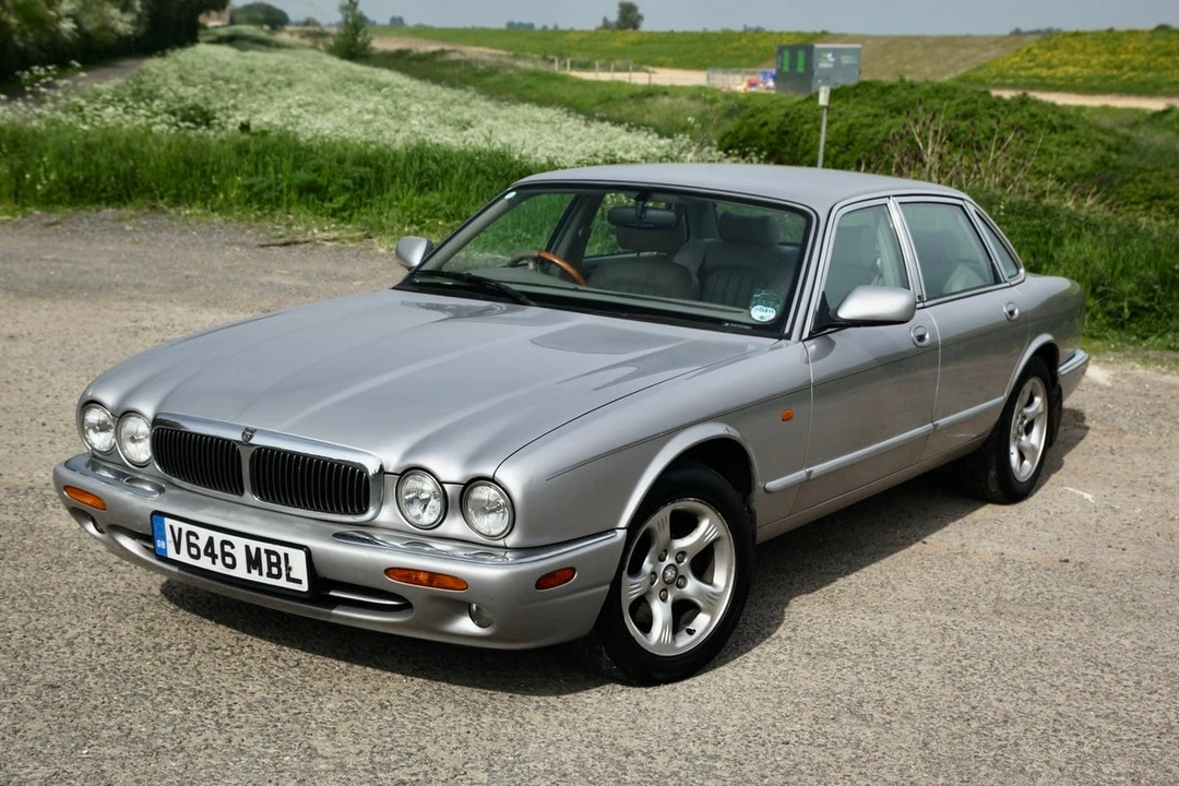 2000 Jaguar X308 XJ - Image 19 of 30