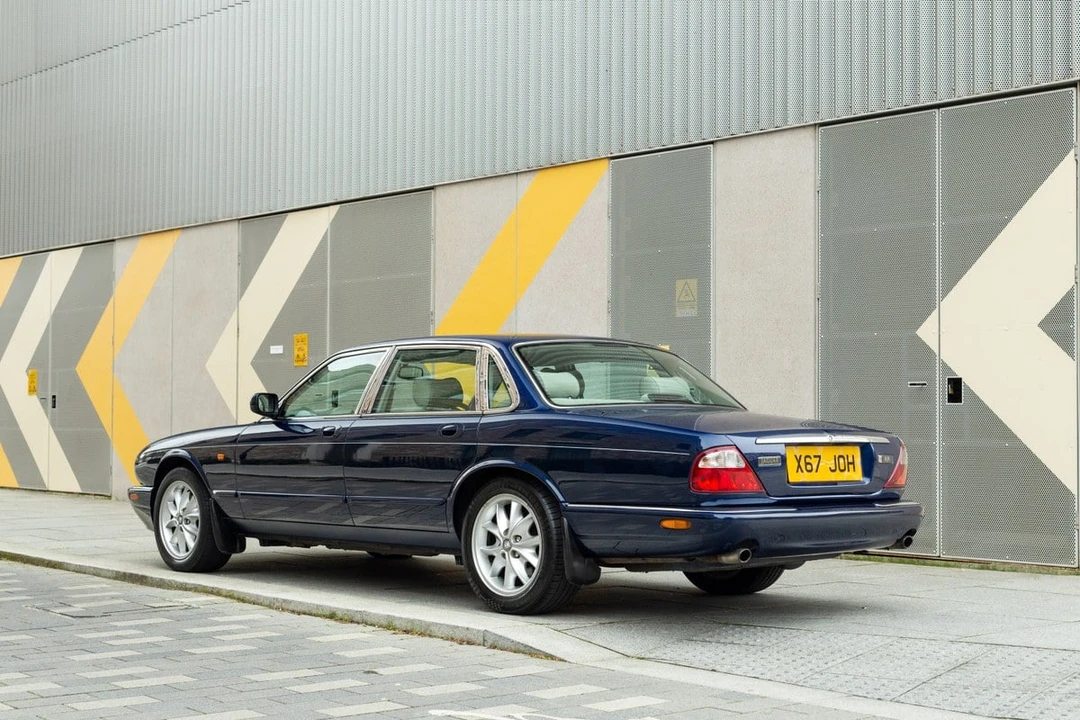 2000 Jaguar X308 XJ - Image 17 of 30