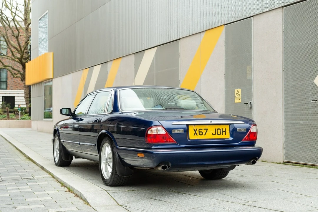 2000 Jaguar X308 XJ - Image 24 of 30