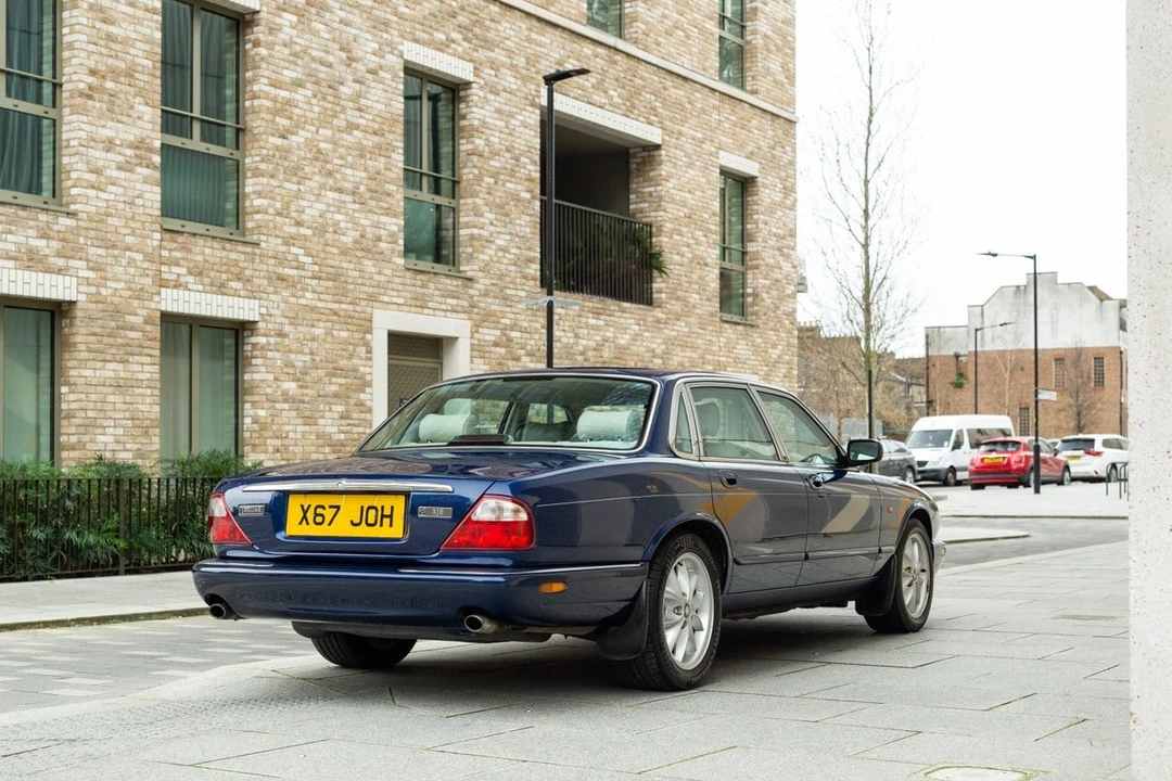 2000 Jaguar X308 XJ - Image 20 of 30