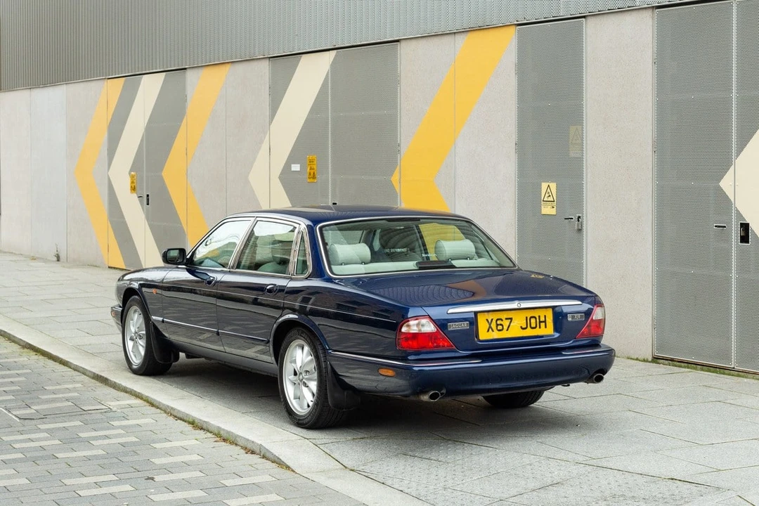2000 Jaguar X308 XJ - Image 15 of 30