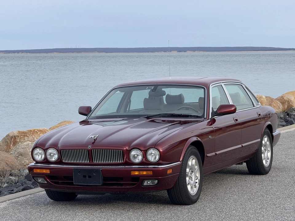 2000 Jaguar X308 XJ - Image 3 of 31
