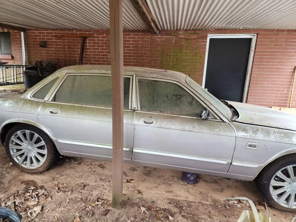 2000 Jaguar X308 XJ - Image 3 of 16