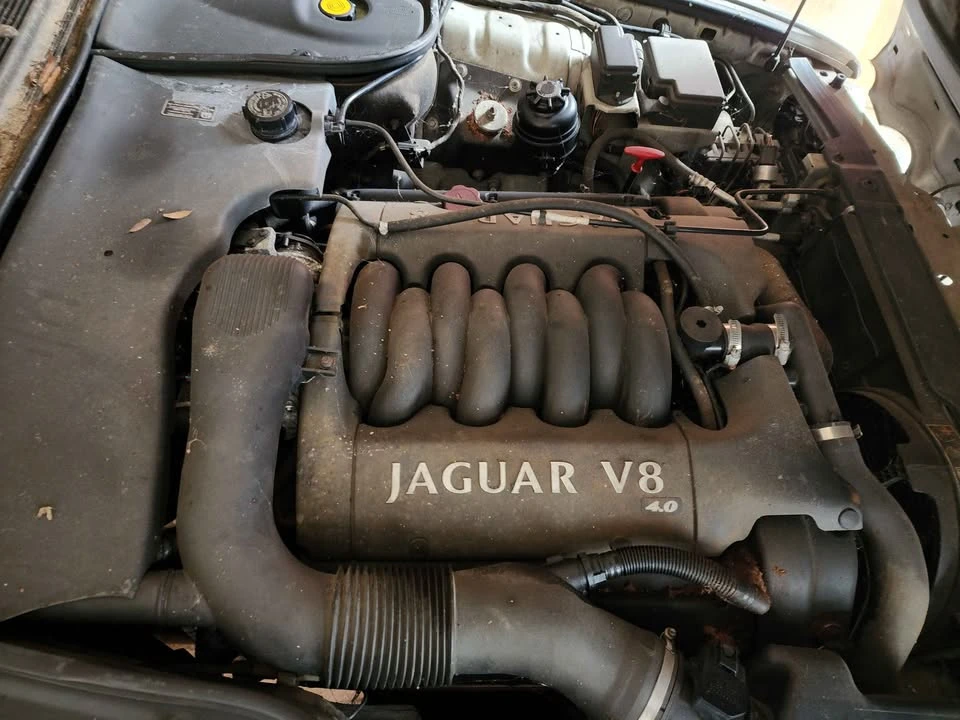 2000 Jaguar X308 XJ - Image 10 of 16