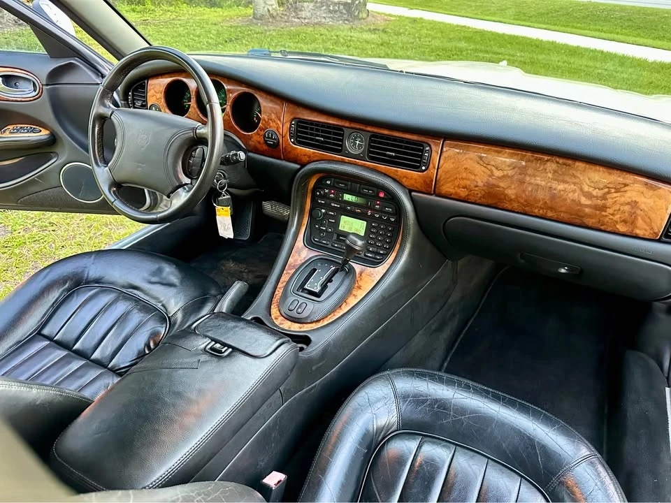 2000 Jaguar X308 XJ - Image 13 of 13