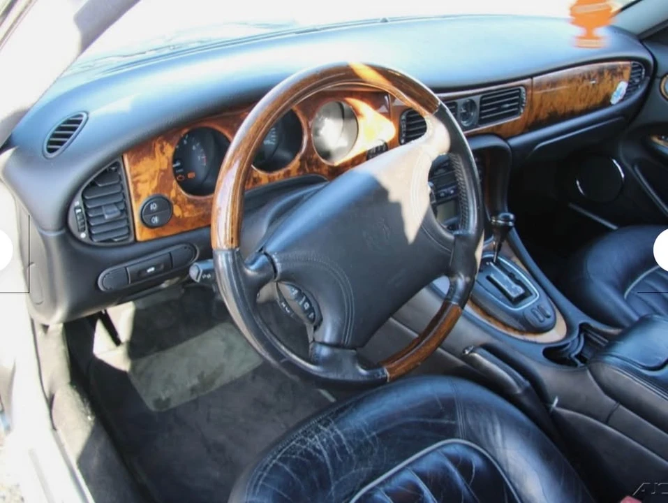 2000 Jaguar X308 XJ - Image 7 of 9