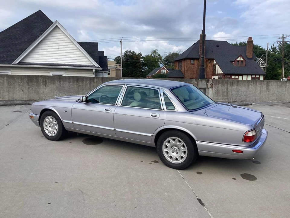 2000 Jaguar X308 XJ - Image 4 of 21
