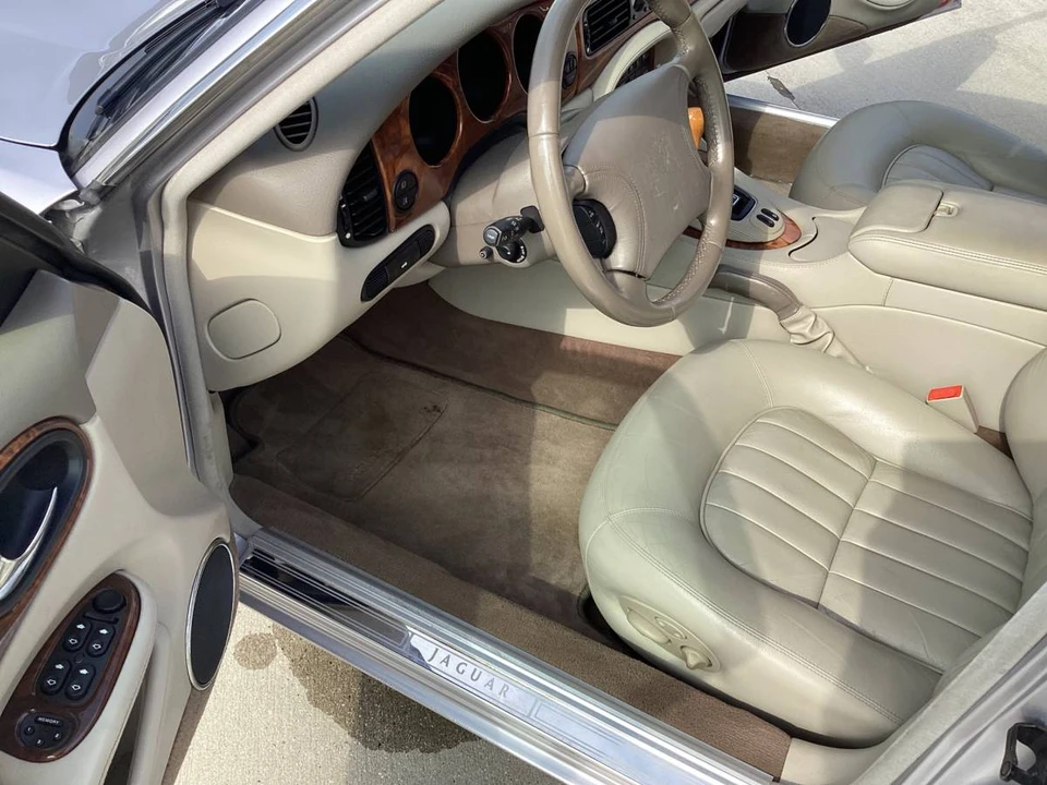 2000 Jaguar X308 XJ - Image 10 of 21