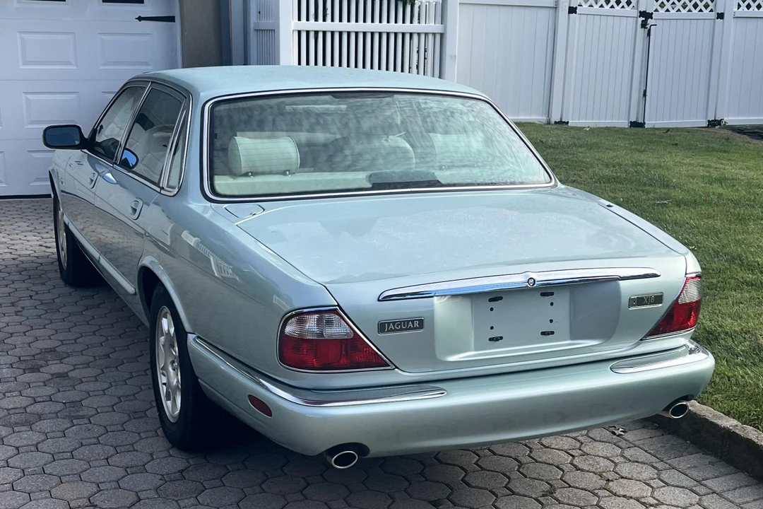 2000 Jaguar X308 XJ - Image 4 of 31
