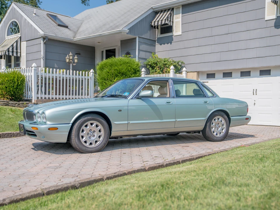 2000 Jaguar X308 XJ - Image 9 of 31