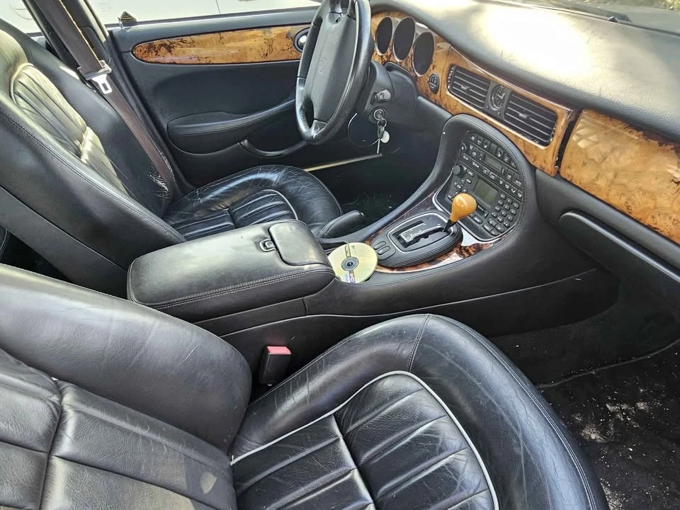 2000 Jaguar X308 XJ - Image 4 of 5