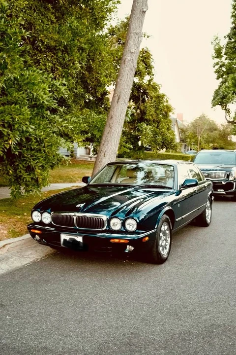 2000 Jaguar X308 XJ - Image 2 of 5