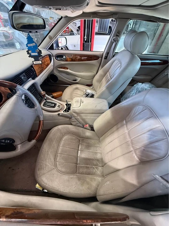 2000 Jaguar X308 XJ - Image 6 of 9