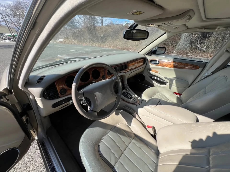 2000 Jaguar X308 XJ - Image 13 of 17